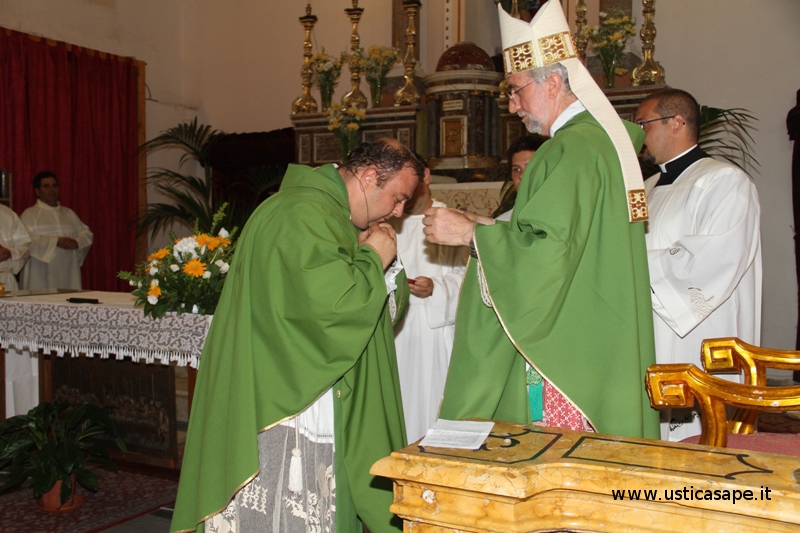 Padre Lorenzo ha fatto la promessa di vita evangelica nell'ordine Francescano Secolare