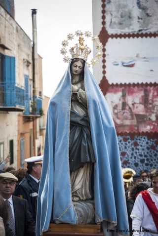 Incoronazione Statua di Maria