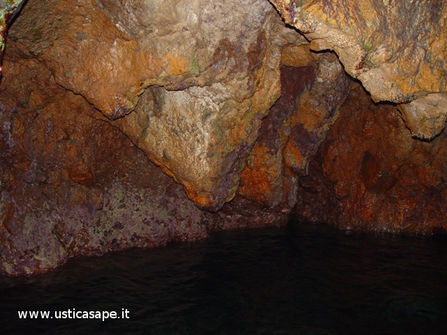 F.C.2799 Interno grotta dell'oro